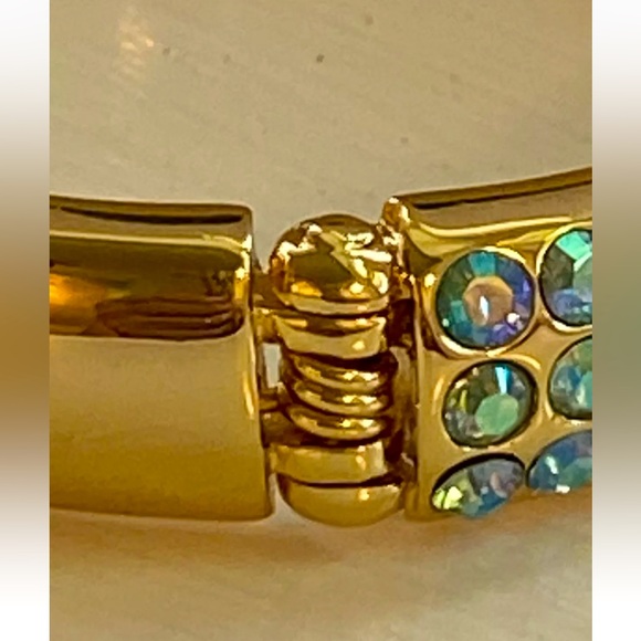 Kirks Folly Brilliant Blue Aurora Borealis Crystals Gold Plated Hinged Bracelet - Picture 2 of 8